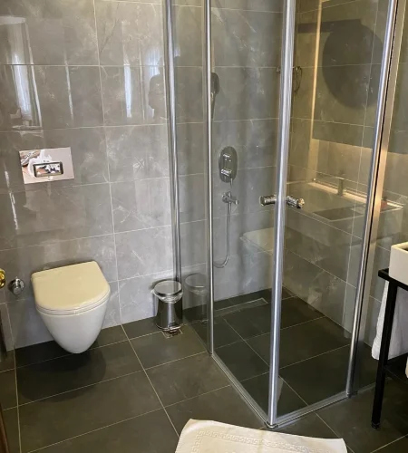 rs=w_1280,h_1707 (40)