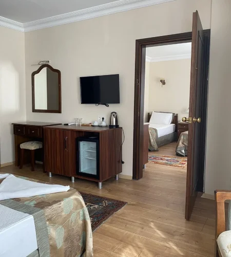 rs=w_1280,h_1707 (52)