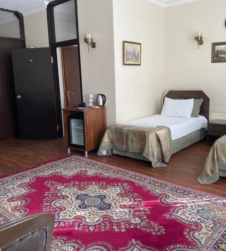 rs=w_2560,h_1920 (2)